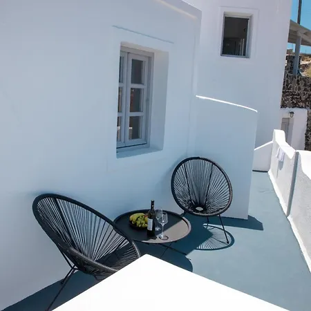 Ξενοδοχείο με διαμερίσματα White Cave Οία