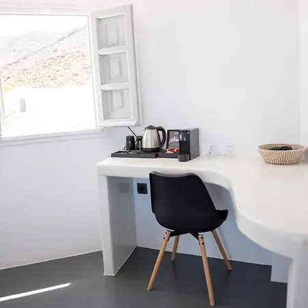 Aparthotel White Cave