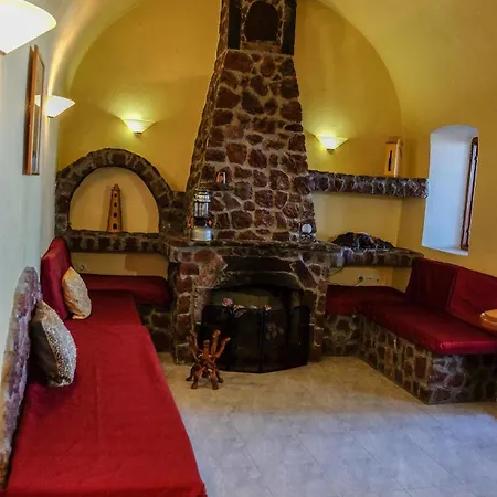Aparthotel White Cave Oia (Santorini)